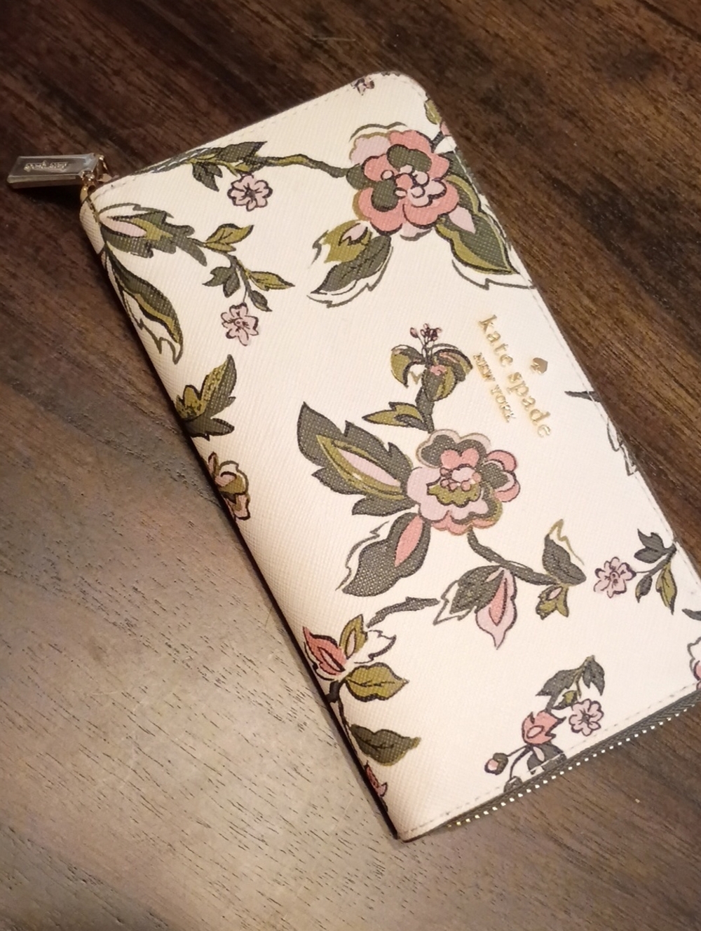 Kate spade floral zip around wallet